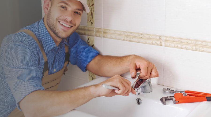 Faucet cartridge replacement in Centerville, IA